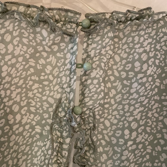 Pretty lil thing - Picture 4 of 6